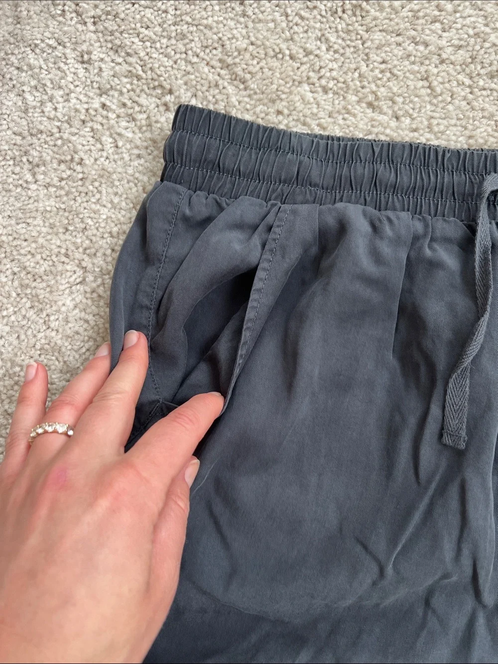Universal Thread drawstring shorts, size S - Picture 5 of 5